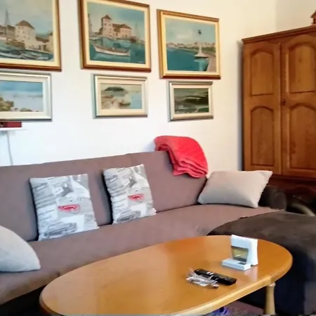 Tonka Apartman Kaštela