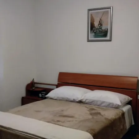 Tonka Apartman Kaštela